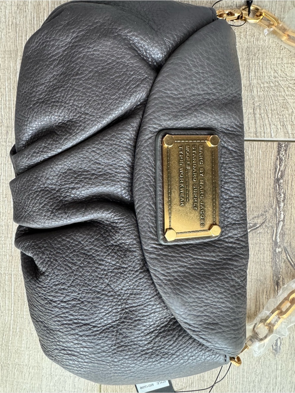 Marc by Marc Jacobs Classic Leather Shoulder Bag in Dark Gray - Picture 4 of 4